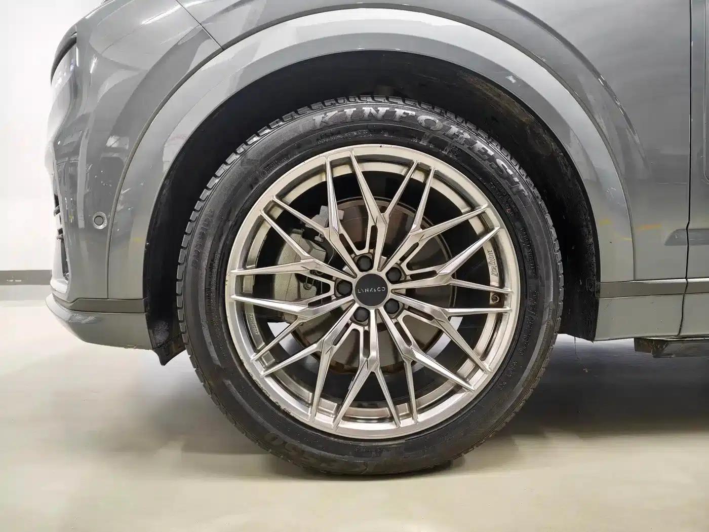 Lynk & Co 09 2021 2.0T Halo 6-seater — миниатюра 14