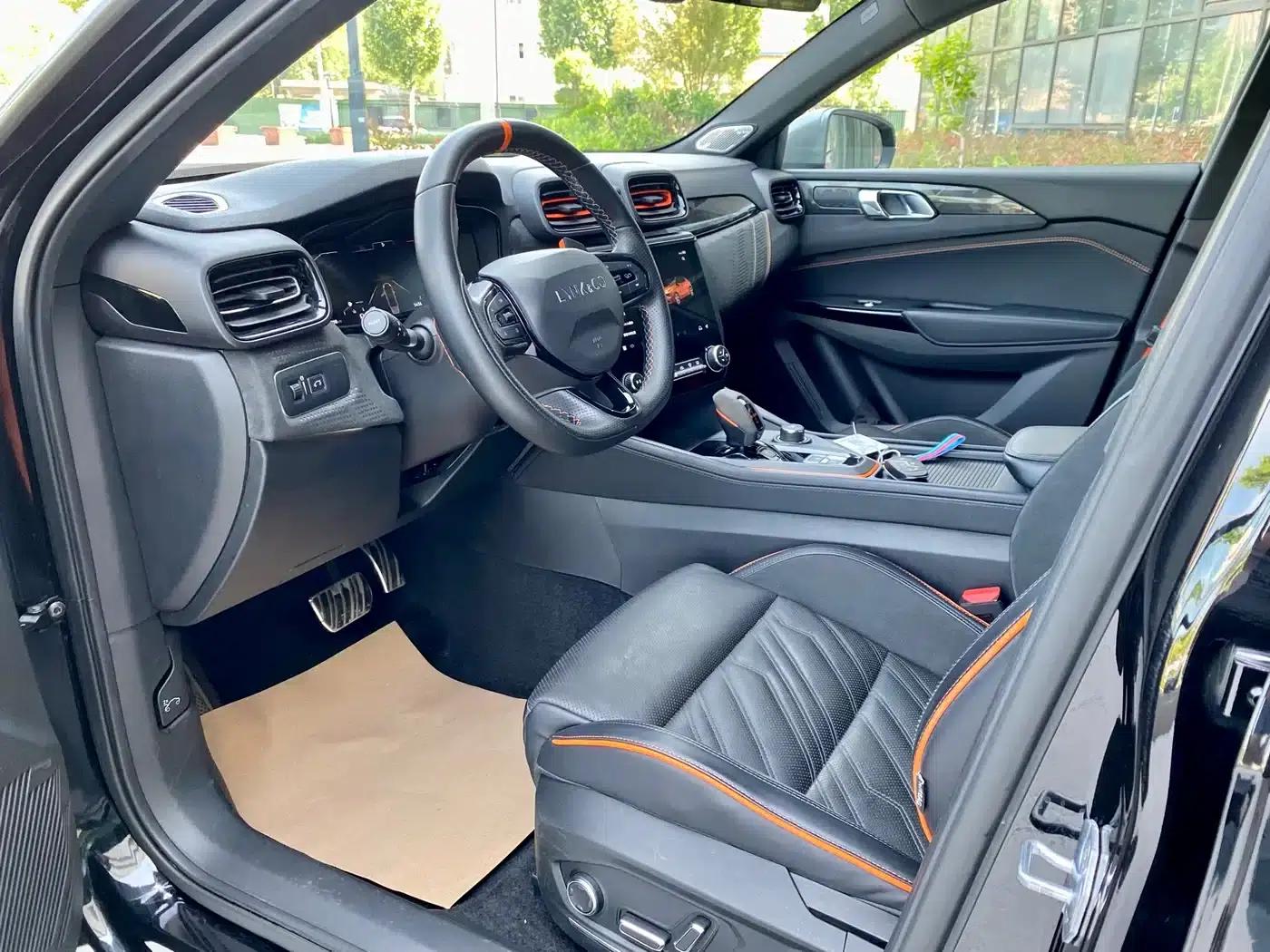 Lynk & Co 02 Hatchback 2021 2.0TD Halo Driving Package Edition — миниатюра 4