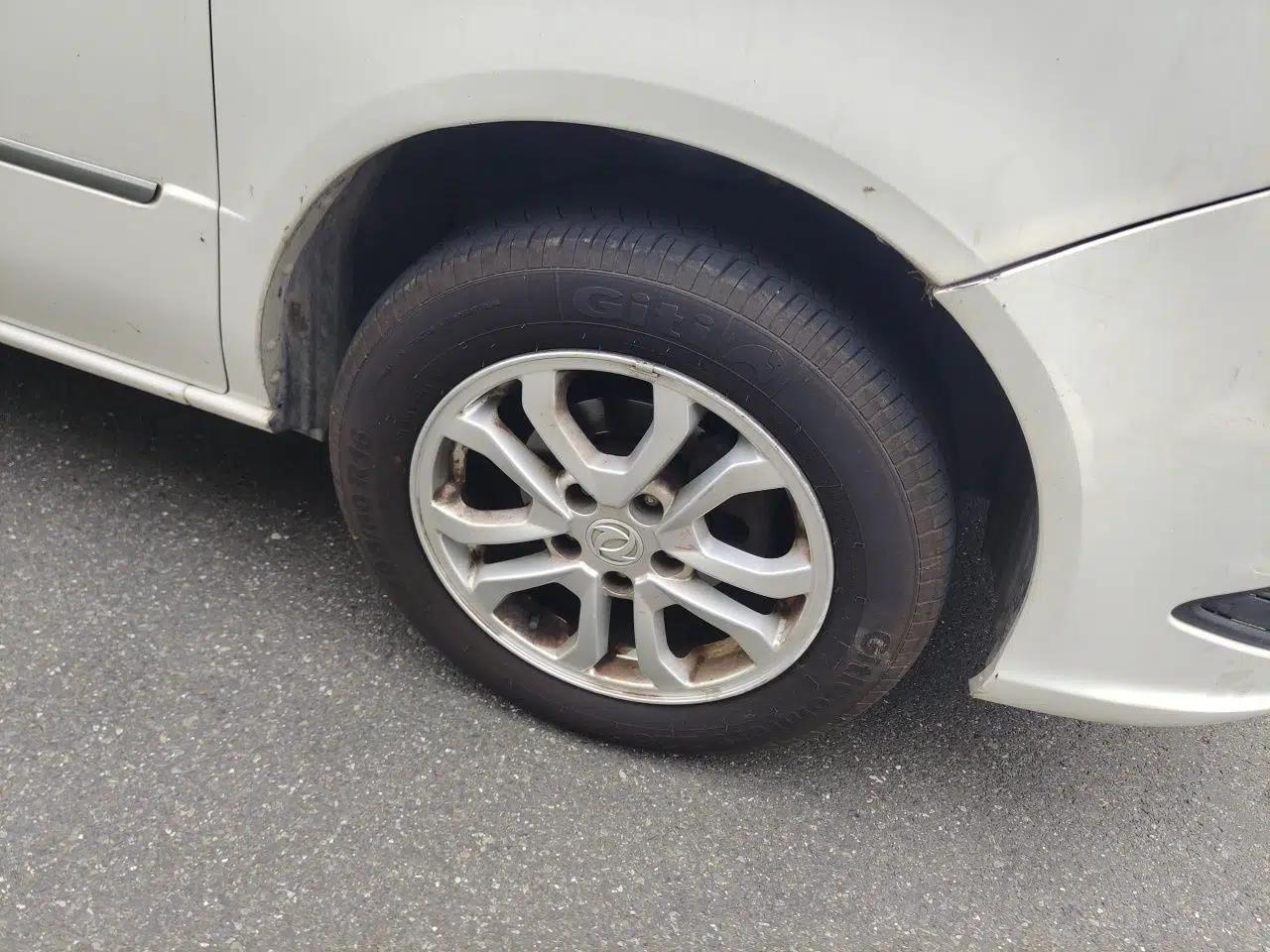 Dongfeng Shuaike 2016 1.5L Manual Comfort Model — миниатюра 8