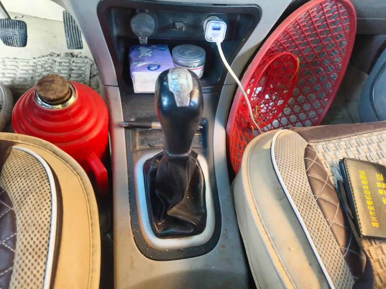 Dongfeng Shuaike 2016 1.5L Manual Comfort Model — миниатюра 15