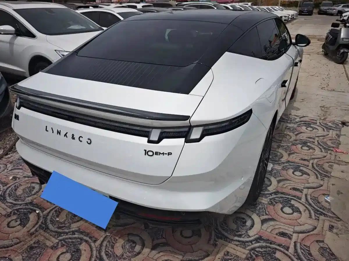 Lynk & Co 10 2025 240 AWD Ultra Sport Edition H7 — миниатюра 10