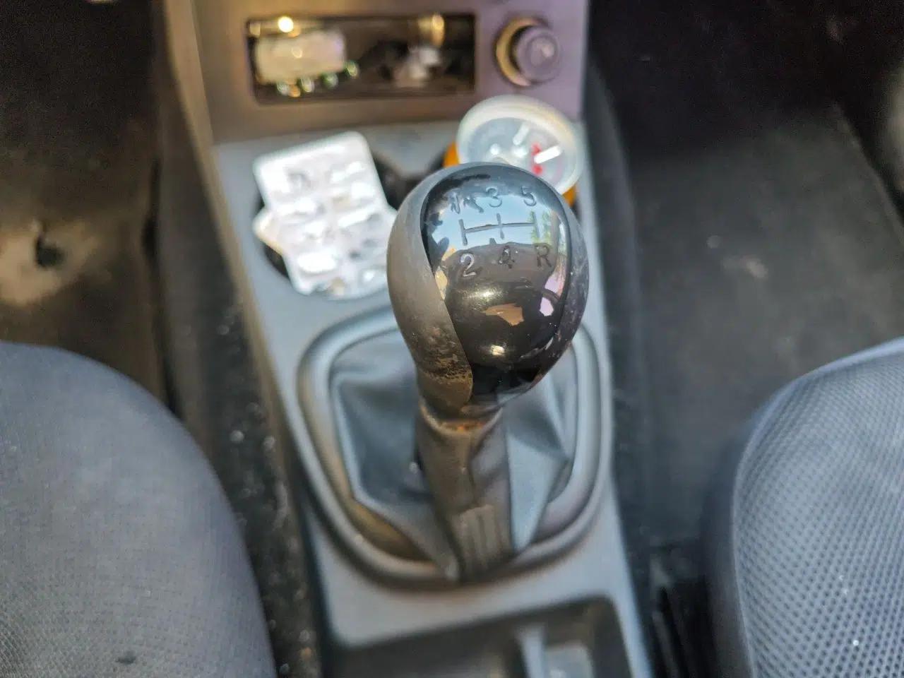 Dongfeng Fengon 330 2018 1.5L Manual Utility Version I DK15 — миниатюра 15
