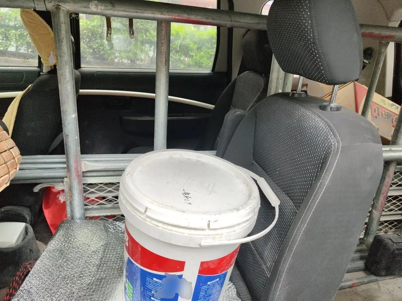 Dongfeng Fengon 330 2018 1.5L Manual Practical II DK15 — миниатюра 18