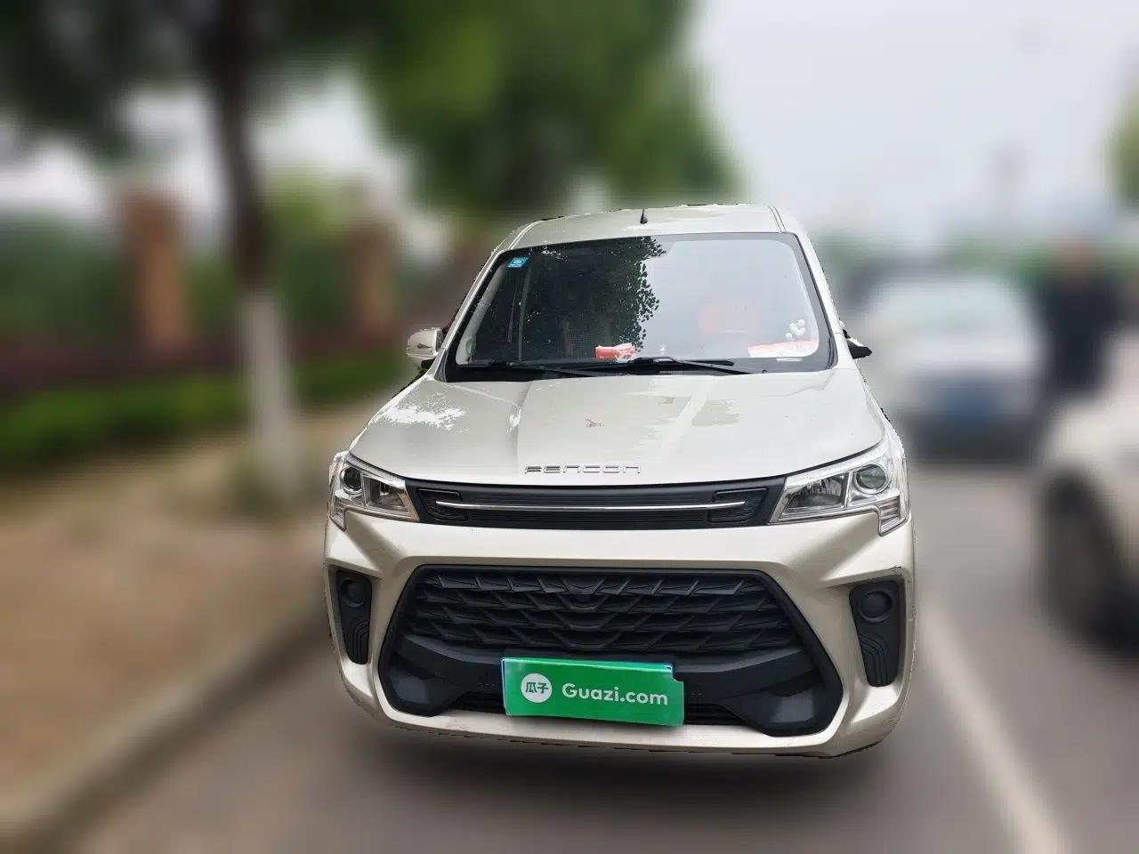 Dongfeng Fengon 380 2022 1.5L Standard Van 2 Seats — миниатюра 2