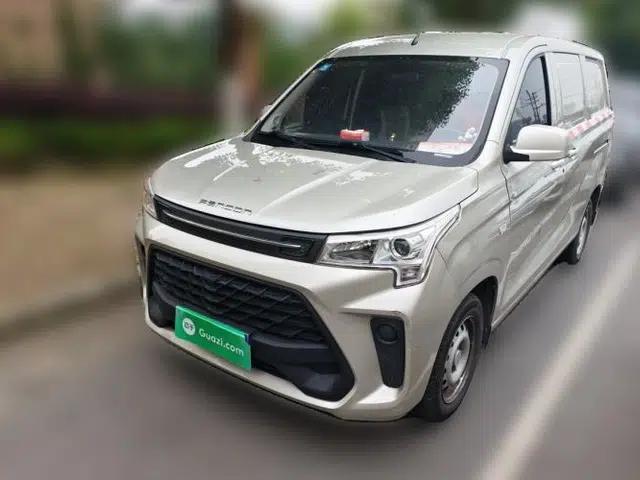 Dongfeng Fengon 380 2022 1.5L Standard Van 2 Seats