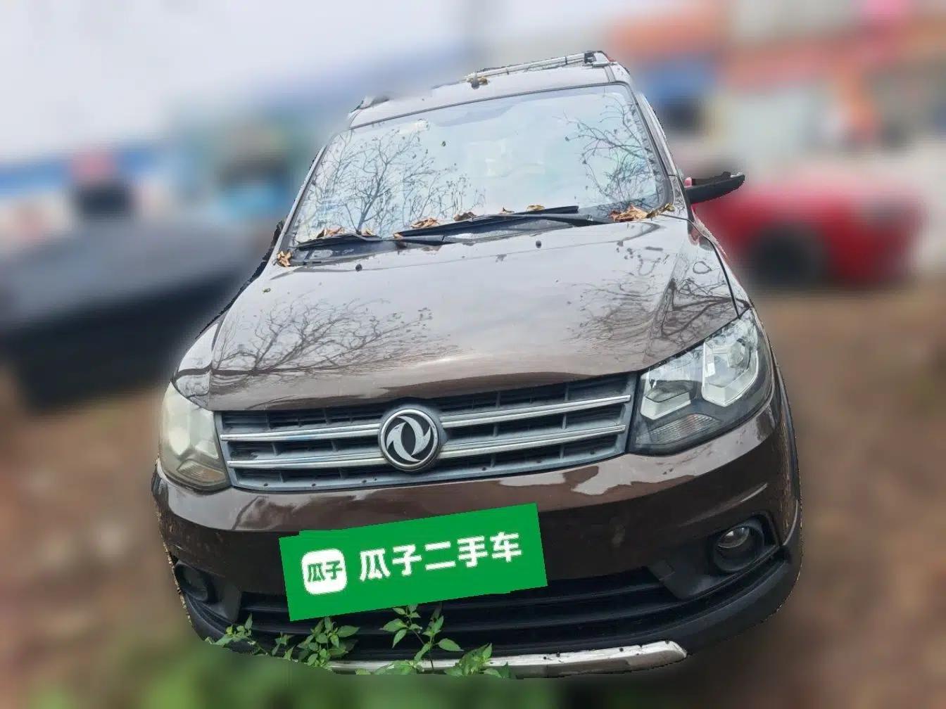 Dongfeng Fengon 360 2015 1.5L Manual Comfort II 7-Seater — миниатюра 2