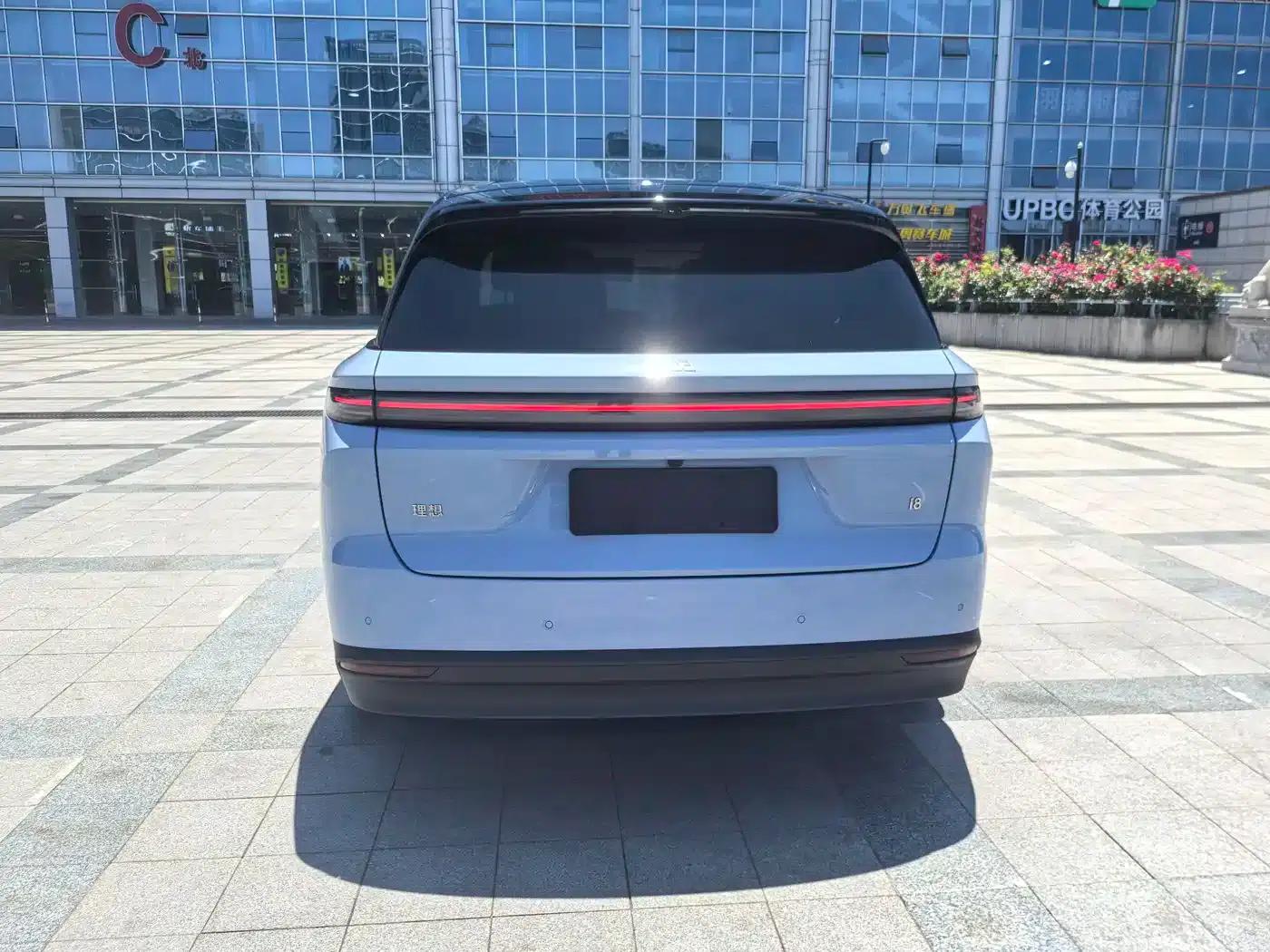 Li Auto i8 2025 Standard Edition — миниатюра 12
