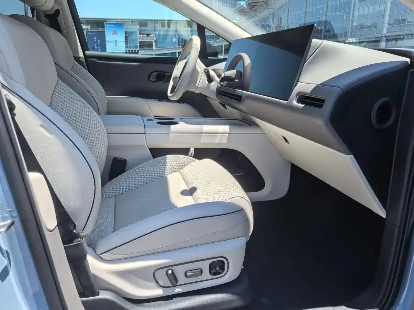 Li Auto i8 2025 Standard Edition — миниатюра 8