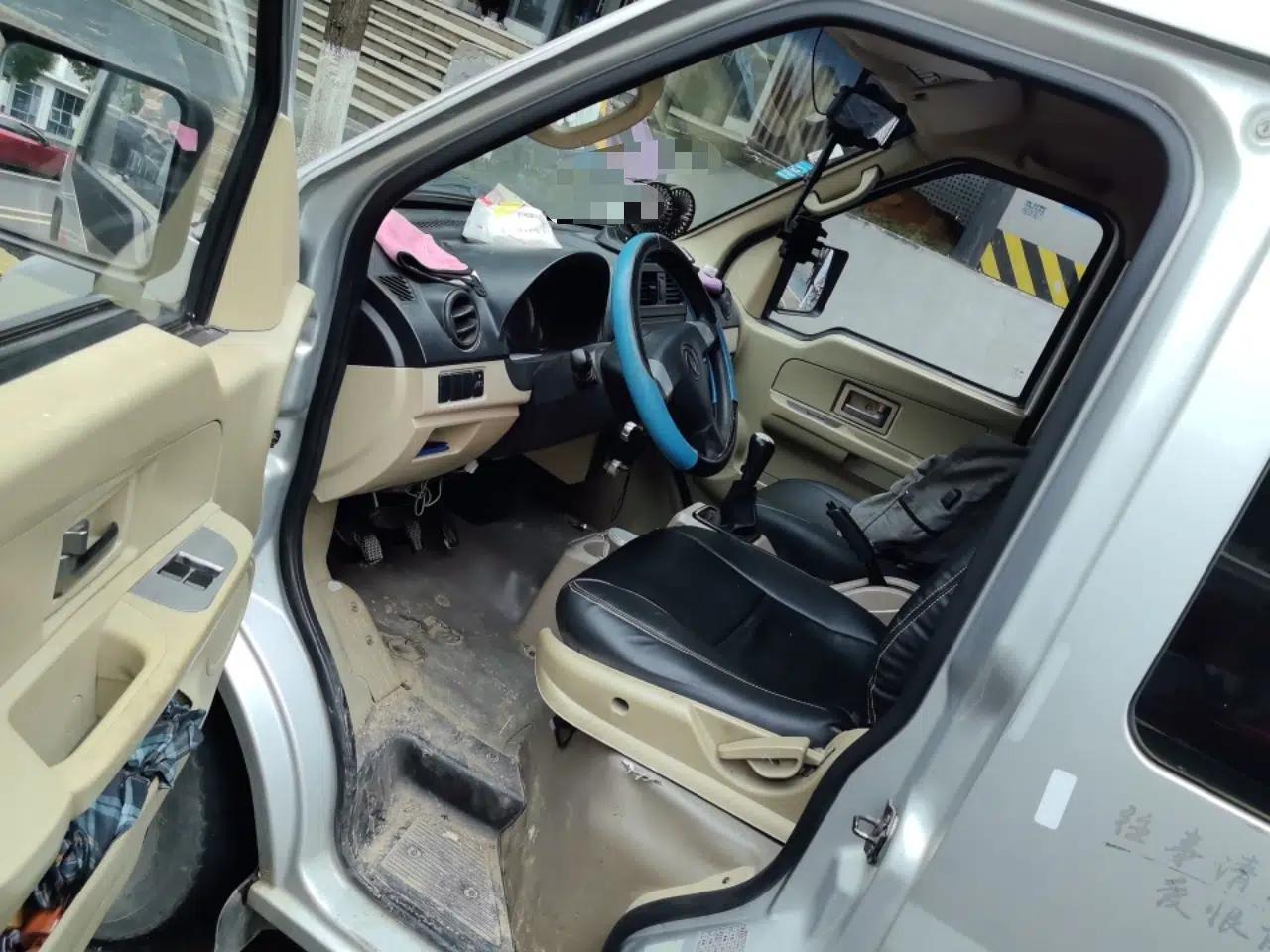 Dongfeng Xiaokang C37 2018 1.5L Premium II DK15 — миниатюра 17