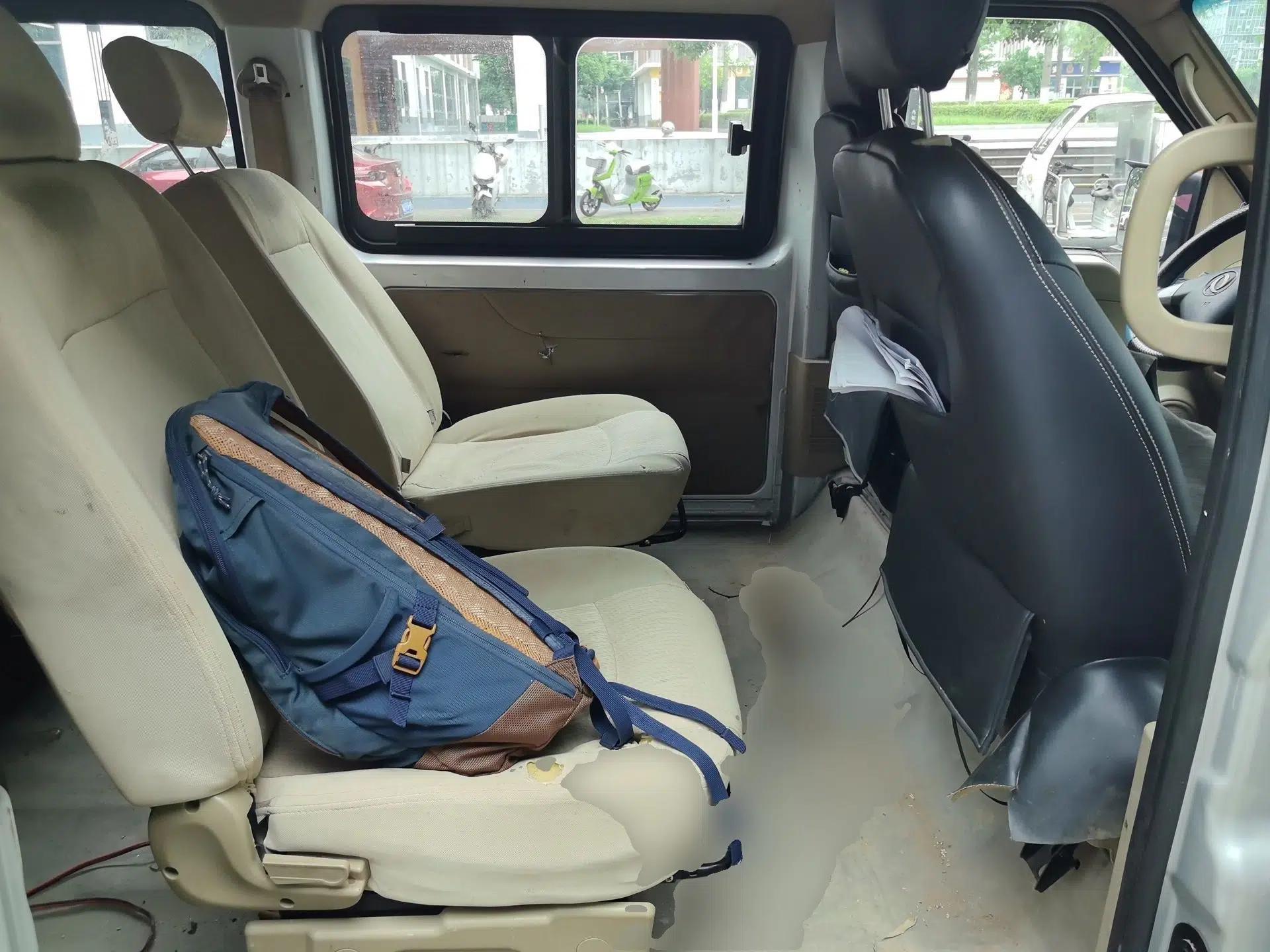 Dongfeng Xiaokang C37 2018 1.5L Premium II DK15 — миниатюра 18