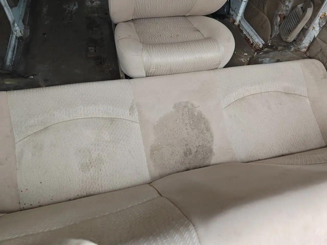 Dongfeng Xiaokang C37 2015 1.5L Standard II DK15-06 — миниатюра 18