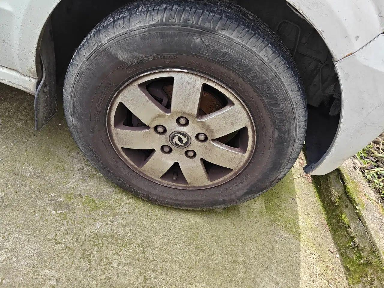 Dongfeng Xiaokang C37 2015 1.5L Standard II DK15-06 — миниатюра 8
