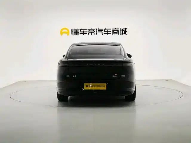 Voyah Chase Light L 2026 All-Wheel Drive Ultra — миниатюра 6