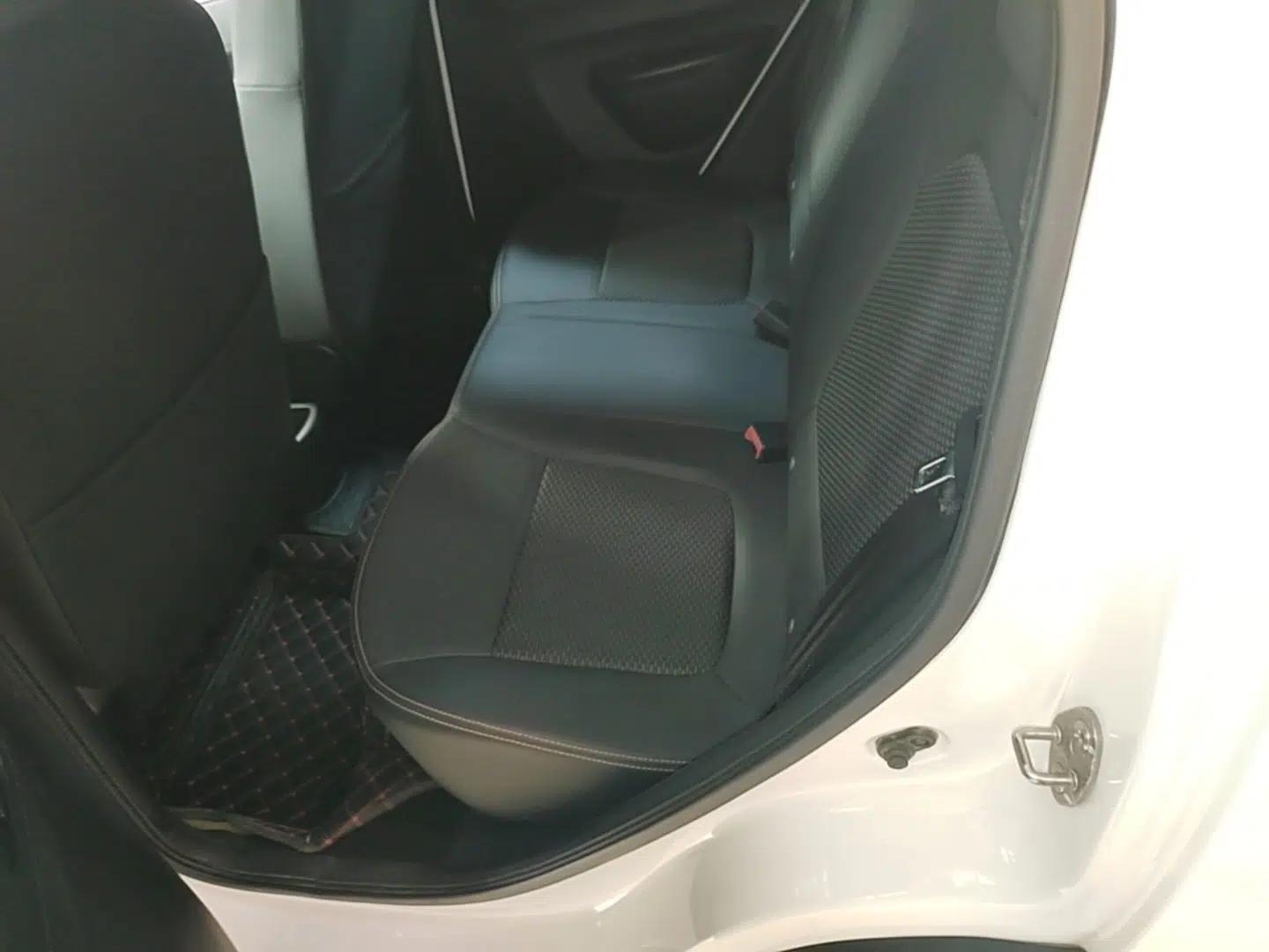 Dongfeng NAMMI BOX 2022 Revised Light Wind Edition 201 km Standard Version — миниатюра 20