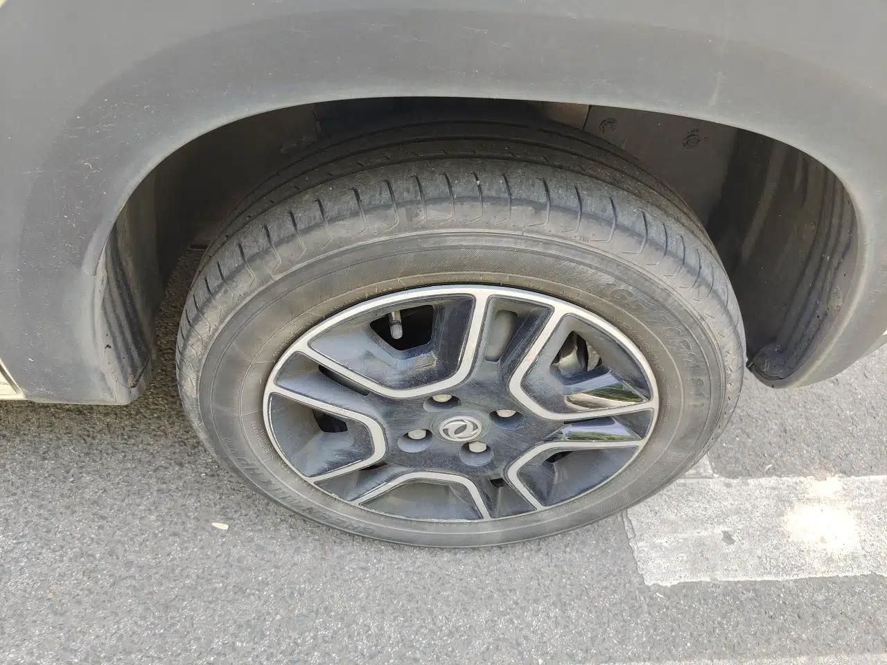 Dongfeng NAMMI BOX 2022 Light Wind Edition 201KM Lightning Model — миниатюра 5