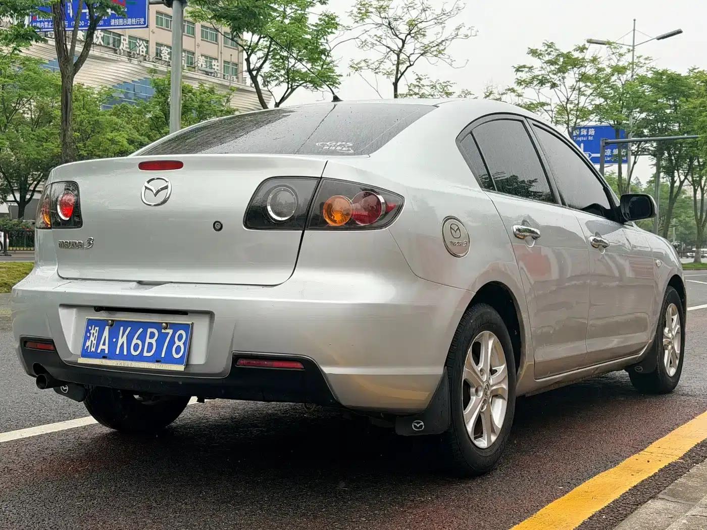 Mazda3 2012 1.6L Automatic Classic Special Offer — миниатюра 5