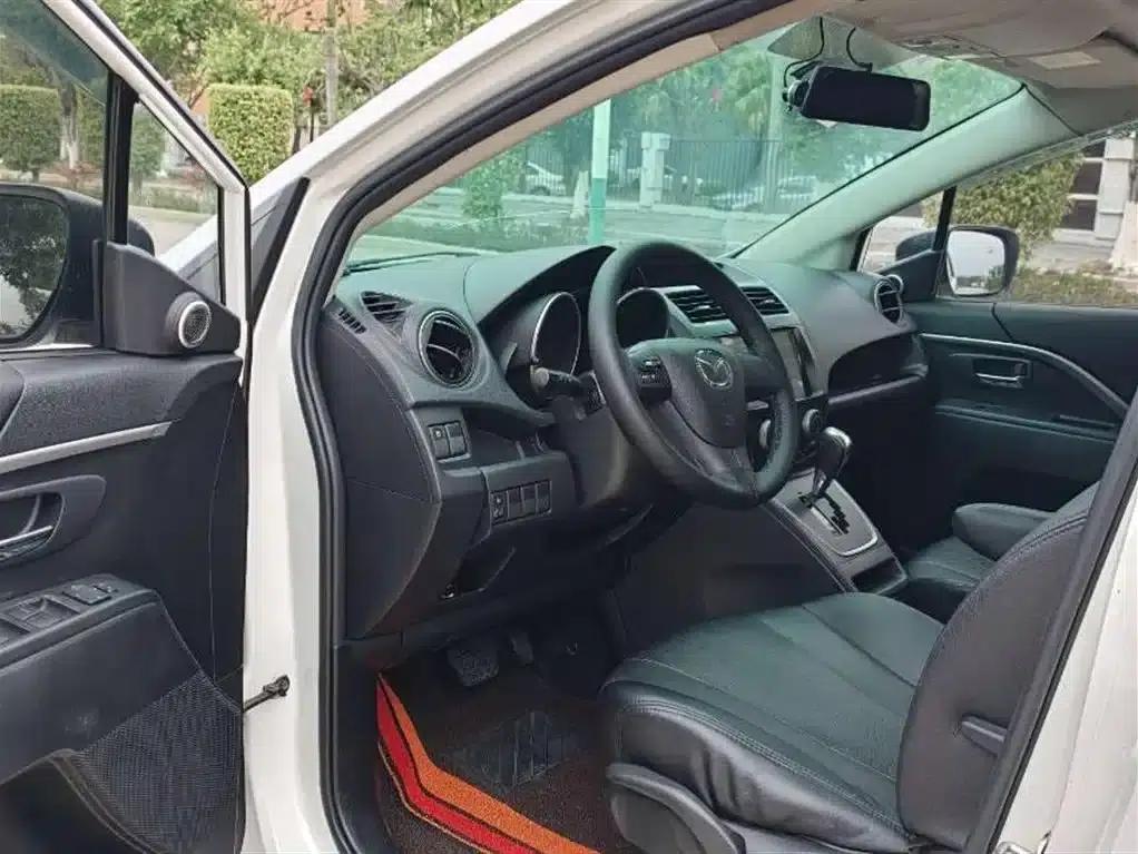 Mazda 5 2013 2.0L Automatic Comfort Model — миниатюра 8