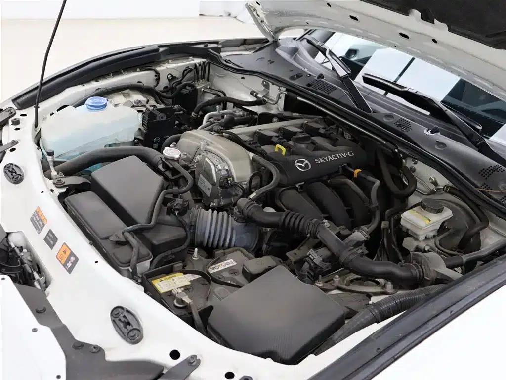 Mazda MX-5 2022 2.0L Manual — миниатюра 19