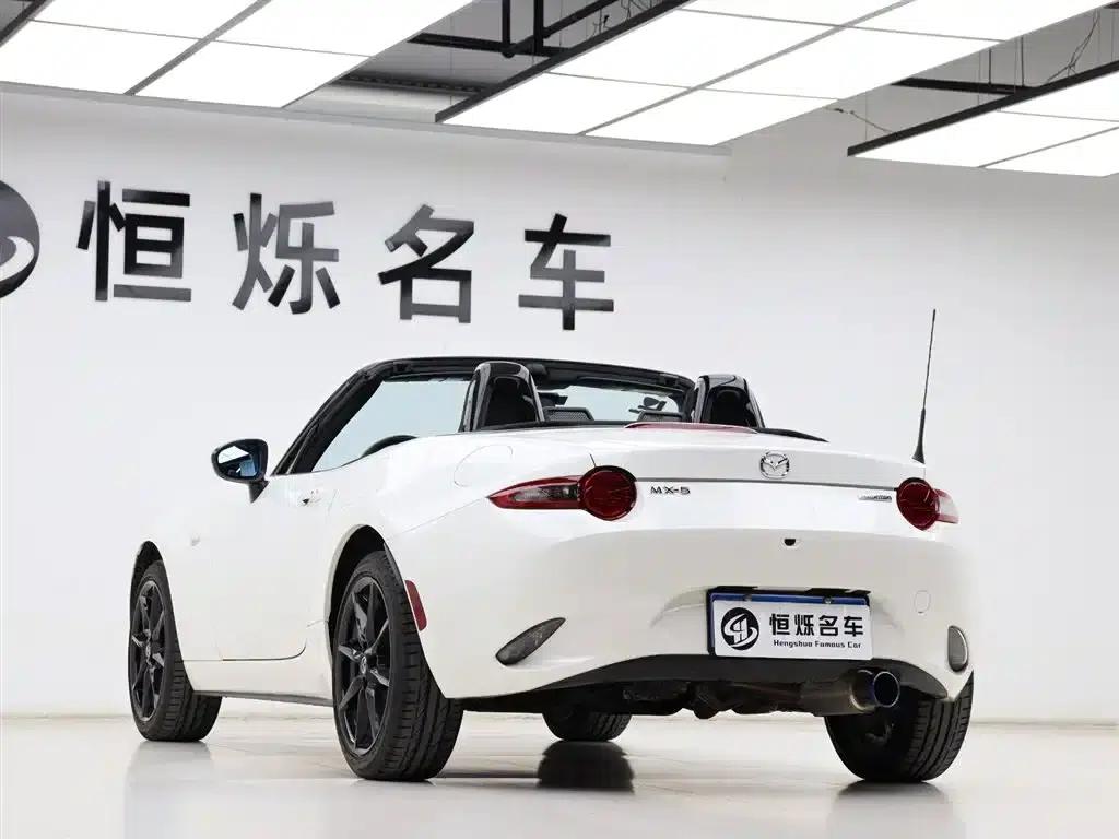 Mazda MX-5 2022 2.0L Manual — миниатюра 20