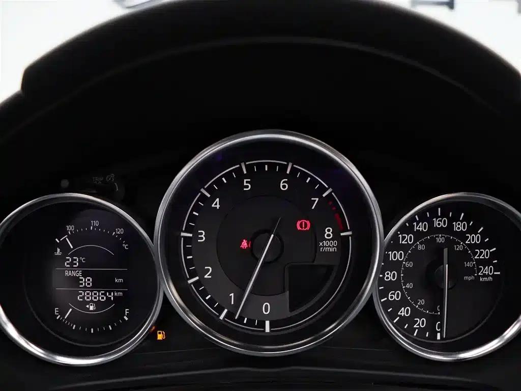 Mazda MX-5 2022 2.0L Manual — миниатюра 23