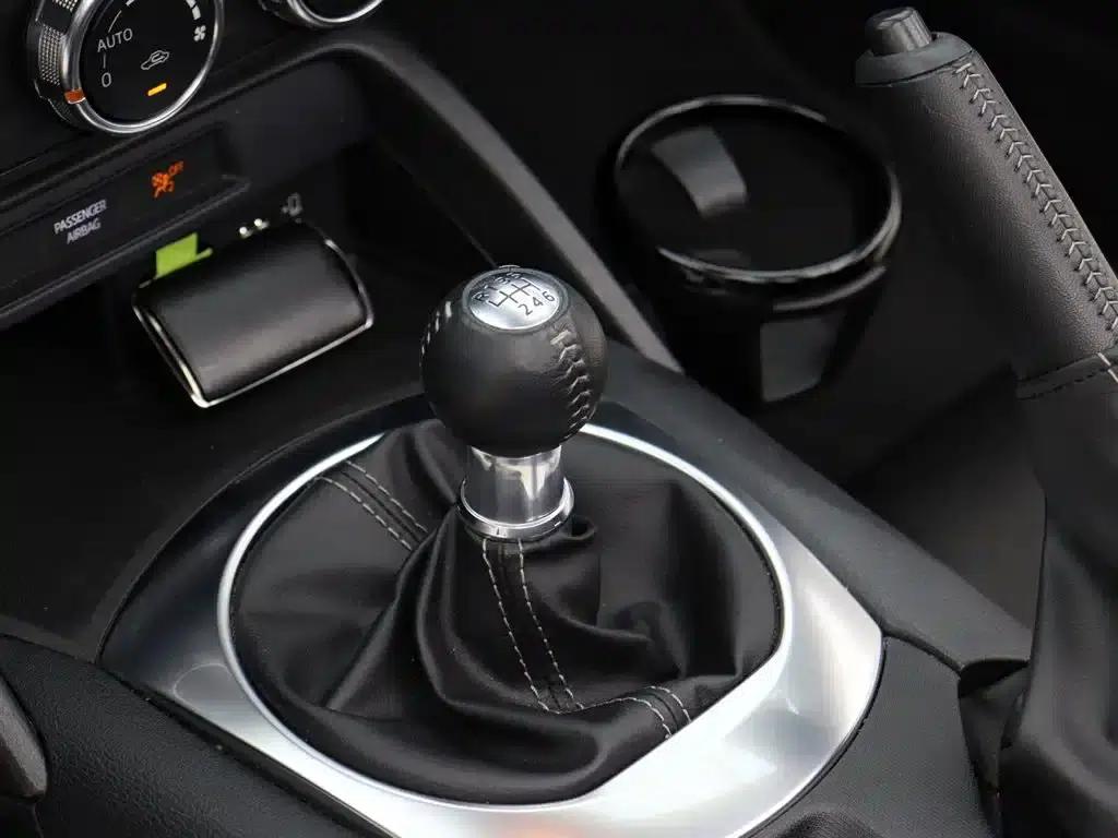 Mazda MX-5 2022 2.0L Manual — миниатюра 8