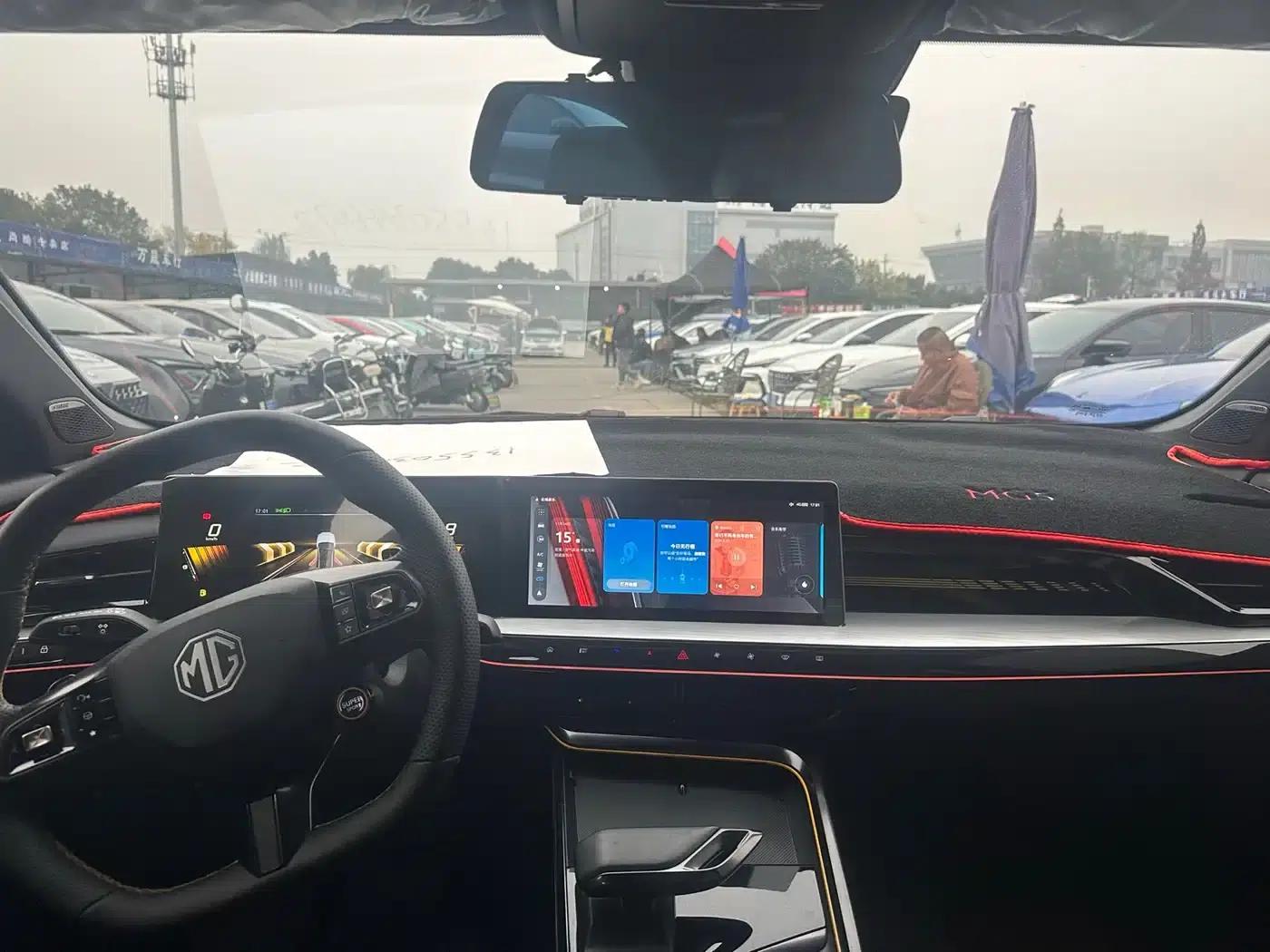MG5 Scorpio 2022 1.5T Luxury Edition — миниатюра 8