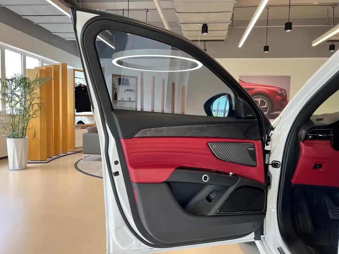 2023 Grecale 2.0T GT — миниатюра 7
