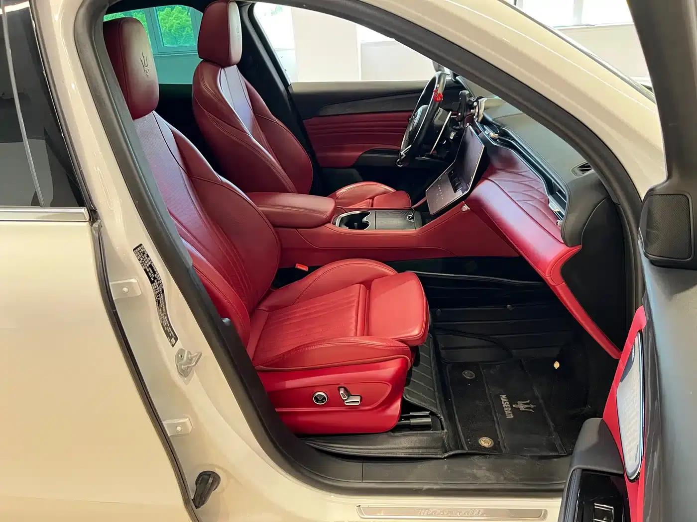 2023 Grecale 2.0T GT — миниатюра 9