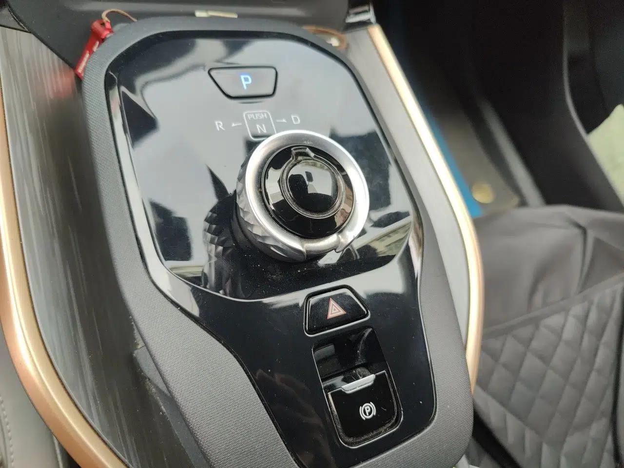 Toyota bZ3 2023 517 km Elite PRO — миниатюра 15