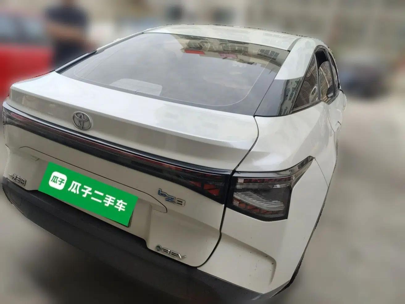 Toyota bZ3 2023 517 km Elite PRO — миниатюра 6
