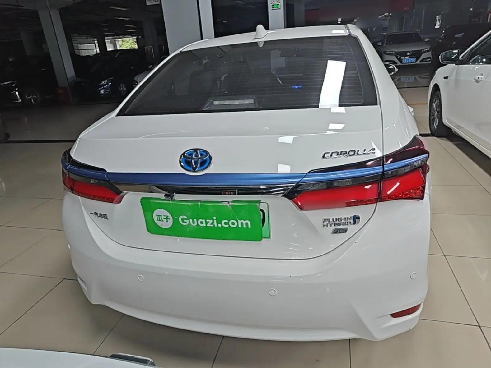 Toyota Corolla Hybrid E+ 2019 1.8L E-CVT Leading Edition — миниатюра 5