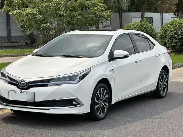 Toyota Corolla Hybrid E+ 2019 1.8L E-CVT Leading Edition