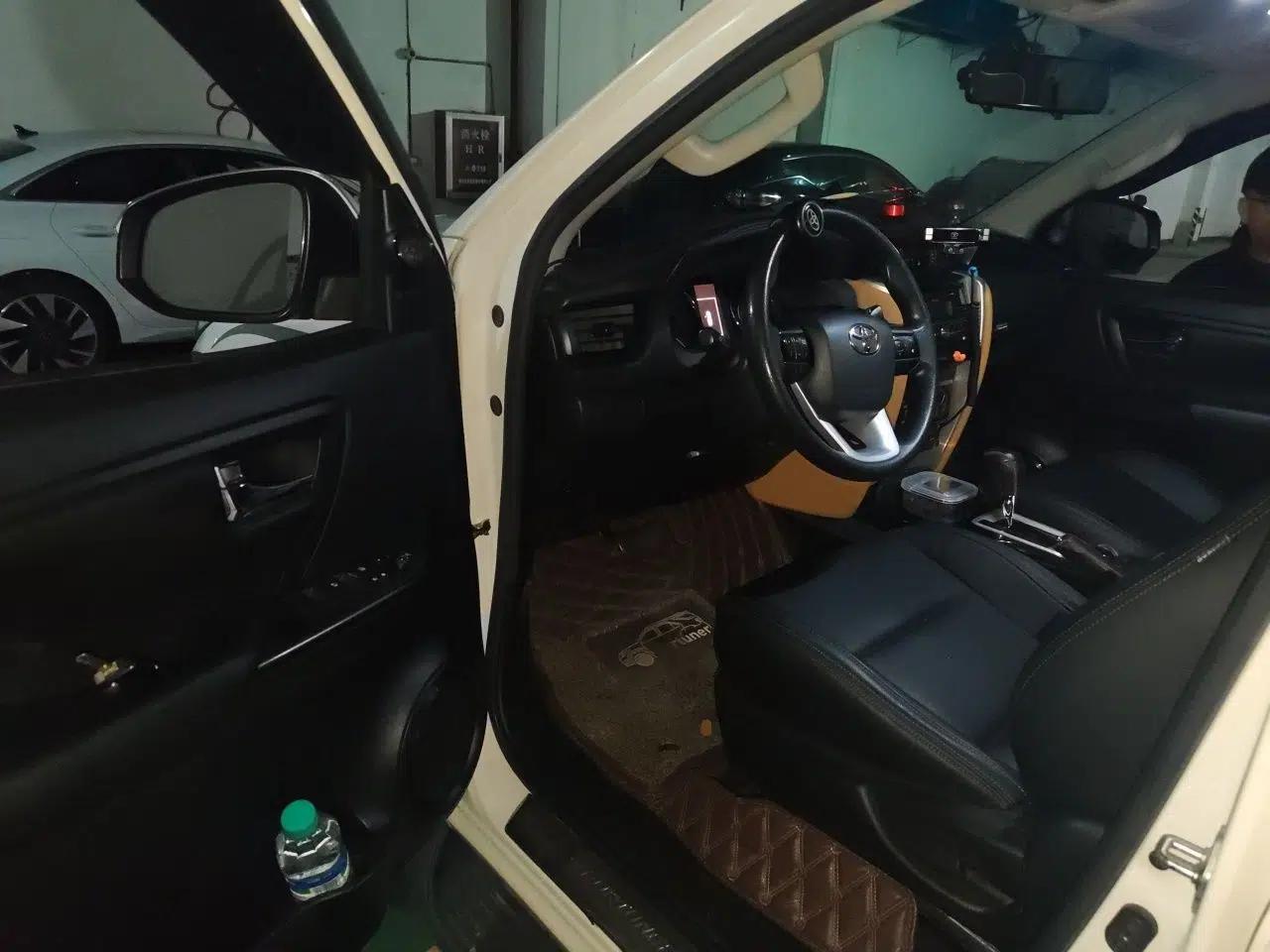 Toyota Fortuner 2016 2.7L Middle East Version — миниатюра 17