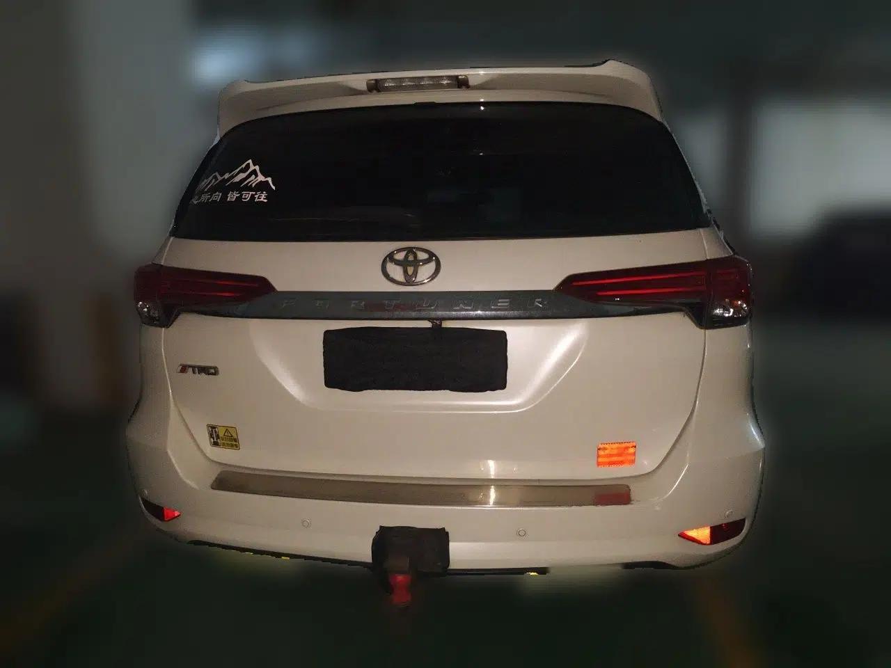 Toyota Fortuner 2016 2.7L Middle East Version — миниатюра 5
