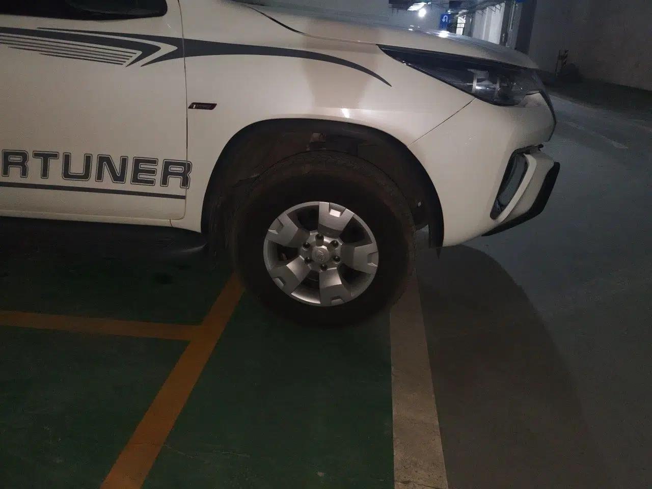 Toyota Fortuner 2016 2.7L Middle East Version — миниатюра 8