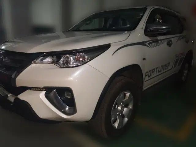 Toyota Fortuner 2016 2.7L Middle East Version