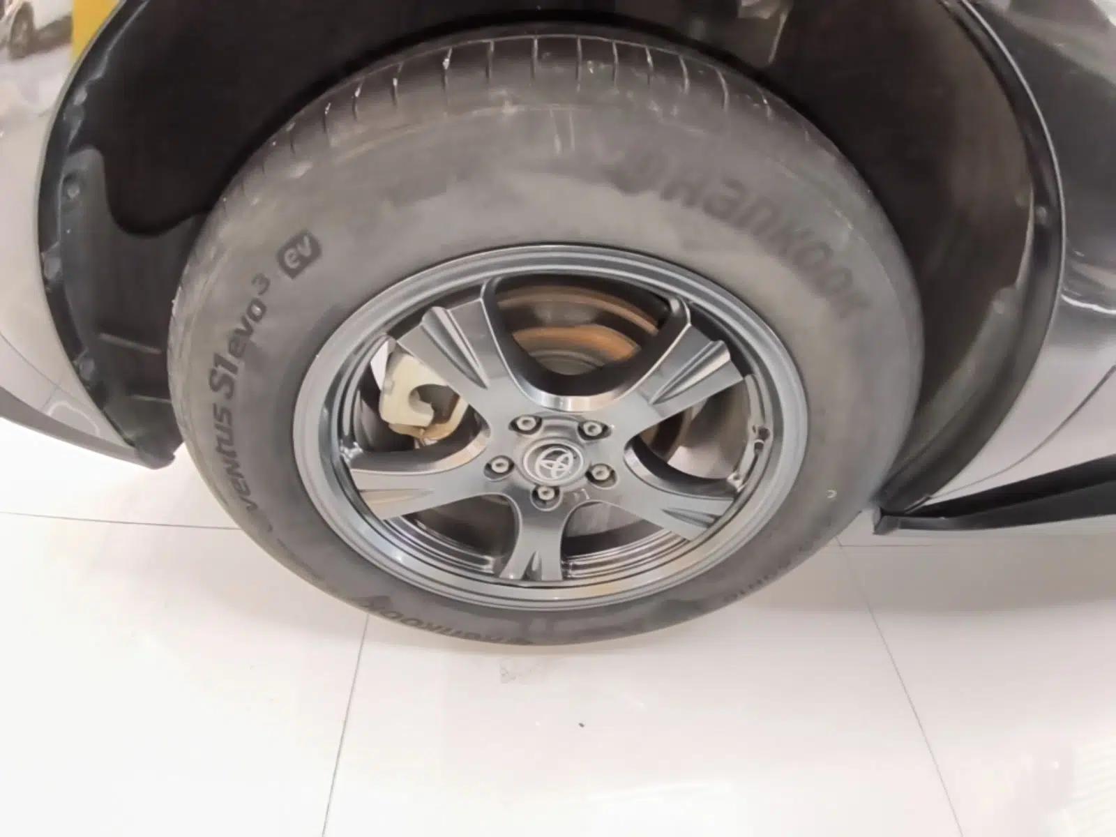 Toyota FAW bZ4X 2022 Two-Wheel-Drive Elite JOY Edition — миниатюра 10