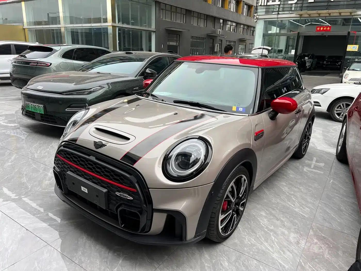 2022 MINI JCW Facelift 2.0T JOHN COOPER WORKS ALL-IN — миниатюра 1