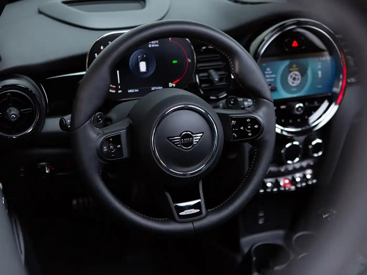 MINI JCW 2021 2.0T JOHN COOPER WORKS ALL-IN — миниатюра 8