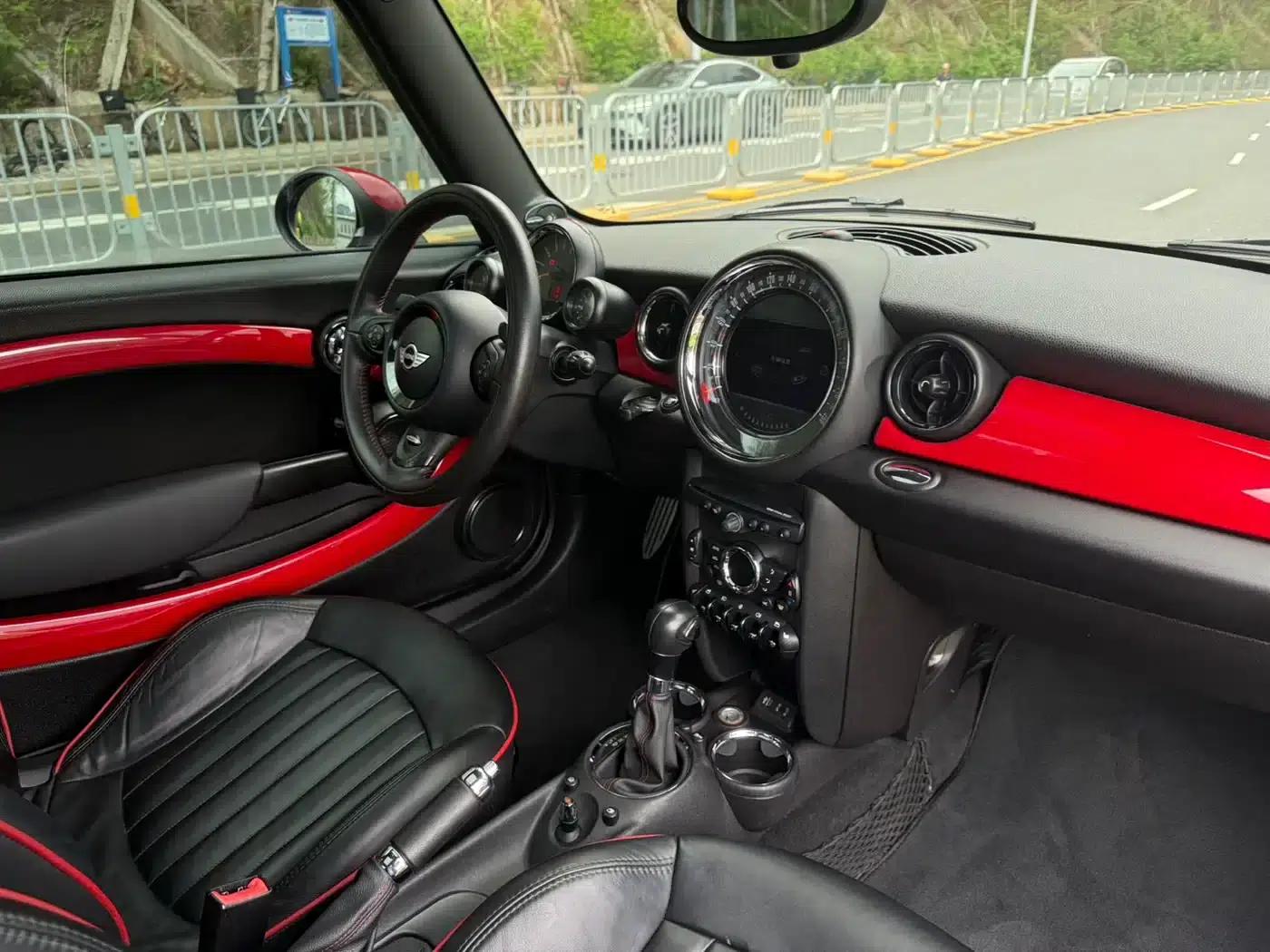 MINI JCW 2013 1.6T JOHN COOPER WORKS — миниатюра 12