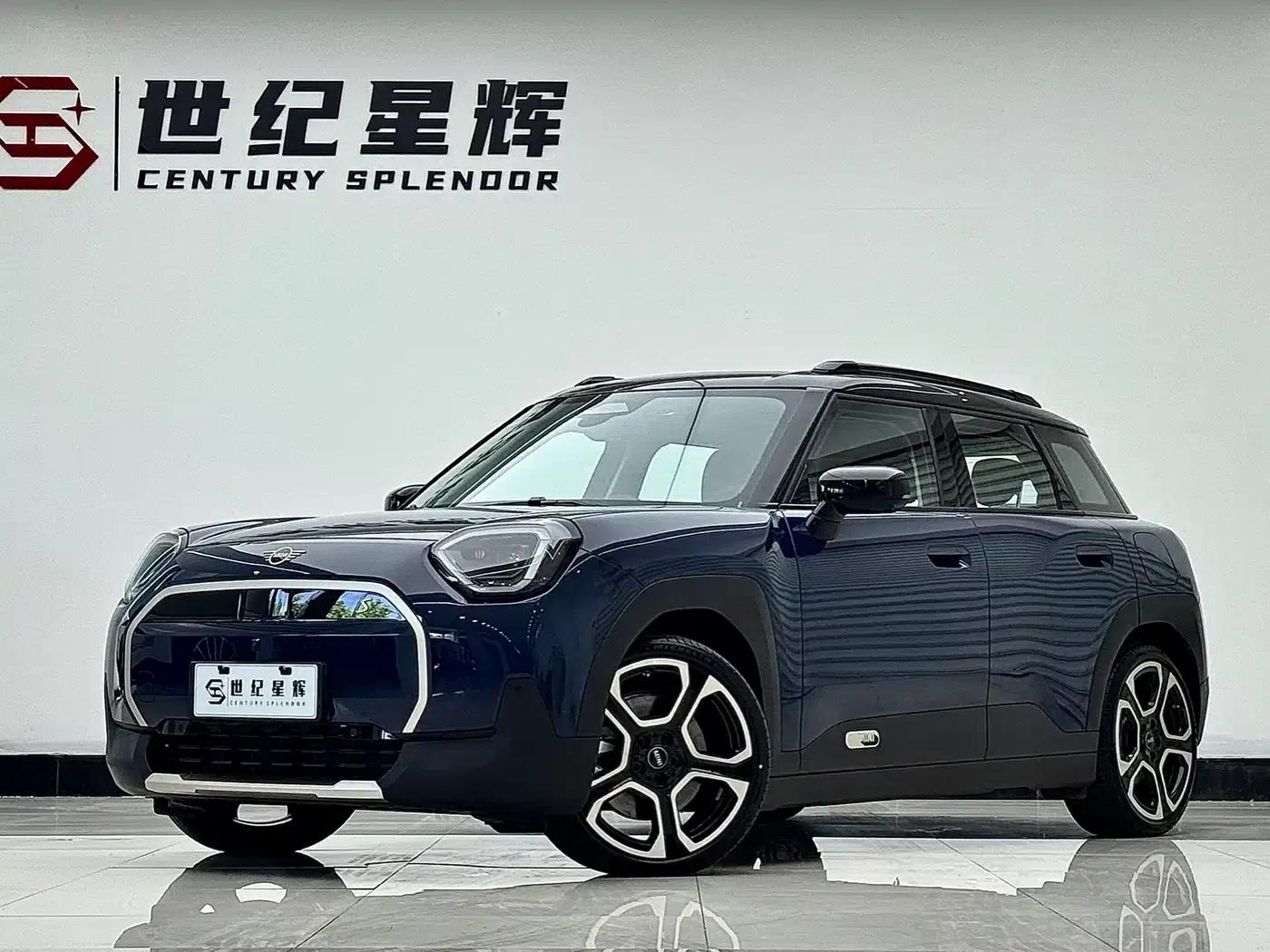 2024 Electric MINI Aceman SE Artist — миниатюра 1