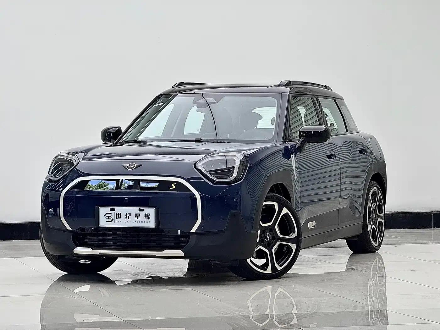2024 Electric MINI Aceman SE Artist — миниатюра 2