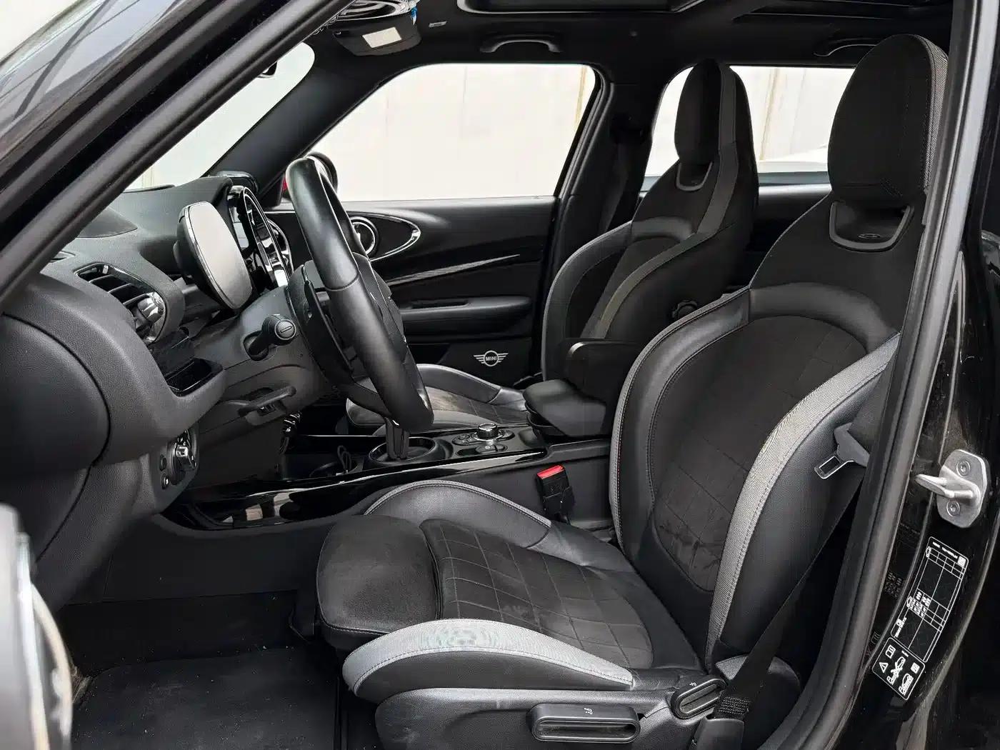 MINI JCW CLUBMAN 2022 2.0T JOHN COOPER WORKS ALL- — миниатюра 5