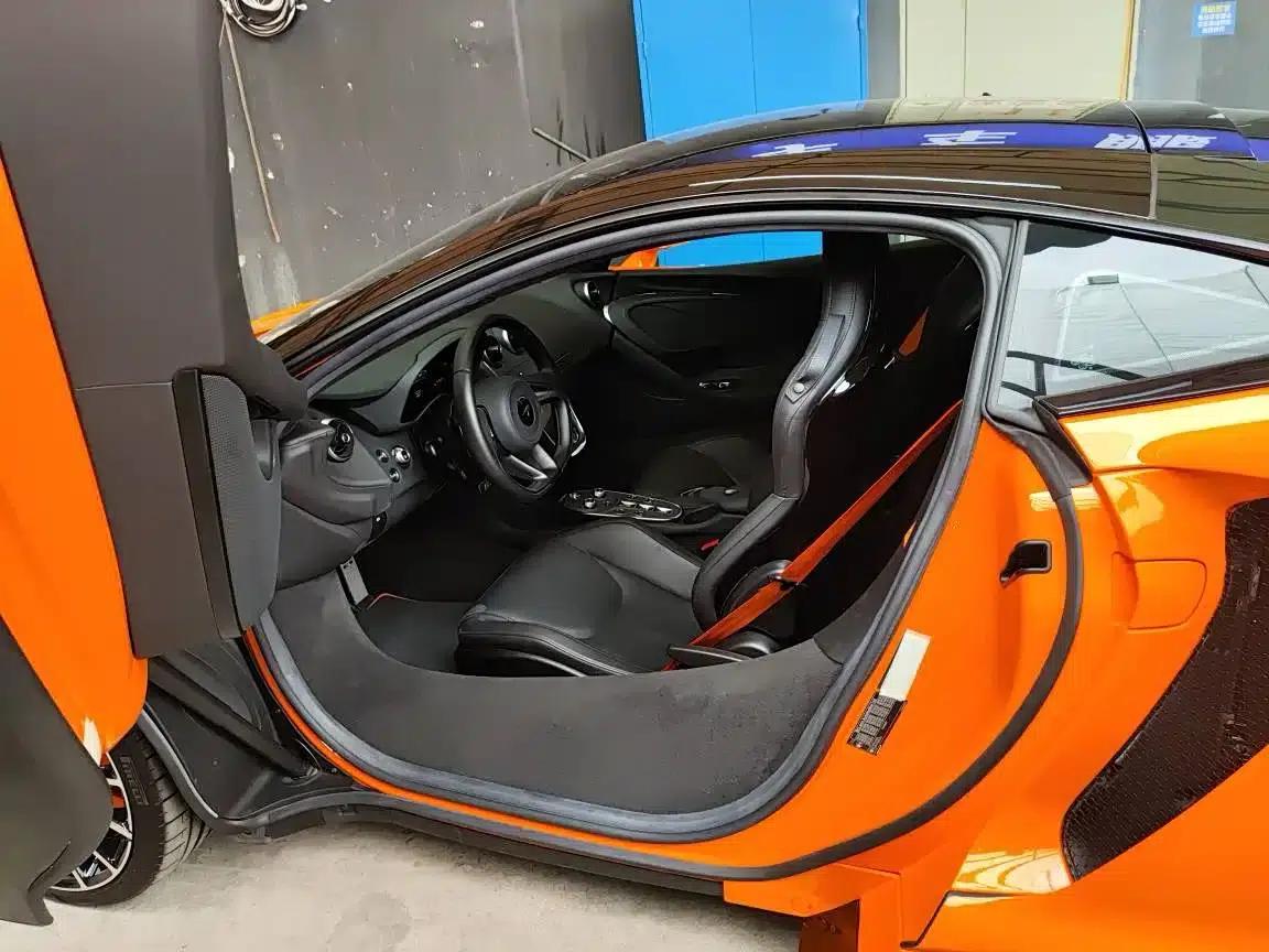 McLaren GT 2022 4.0T Standard Edition — миниатюра 7