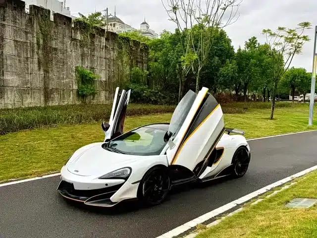 McLaren 570 2015 570S 3.8T Coupe