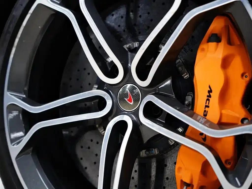 McLaren 12C 2013 3.8T SPIDER — миниатюра 26