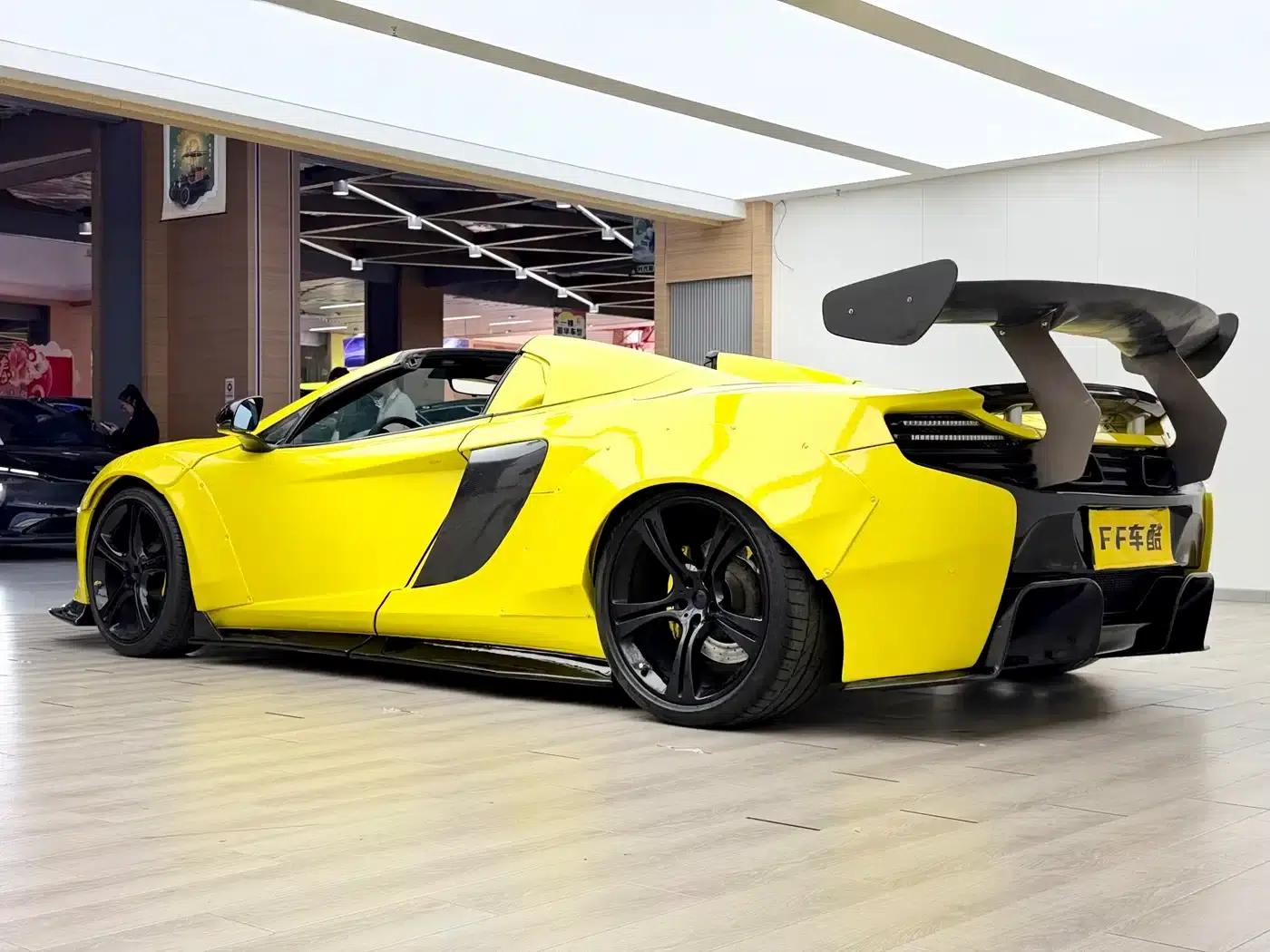 McLaren 12C 2013 3.8T SPIDER 50th Anniversary Edition — миниатюра 9
