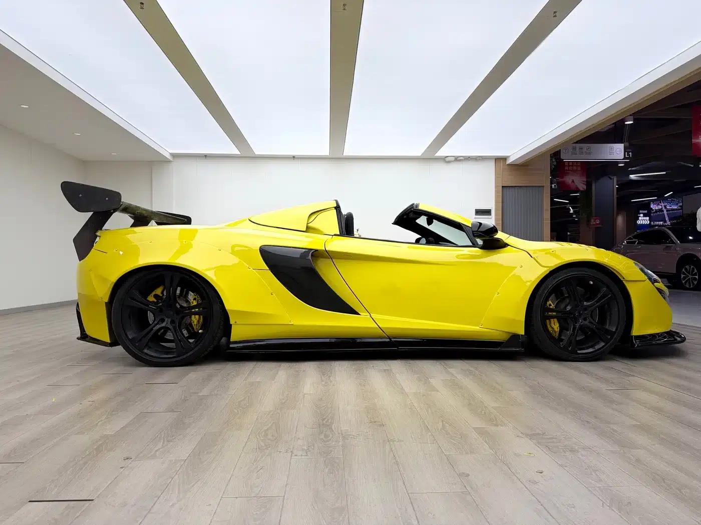 McLaren 12C 2013 3.8T SPIDER 50th Anniversary Edition — миниатюра 10