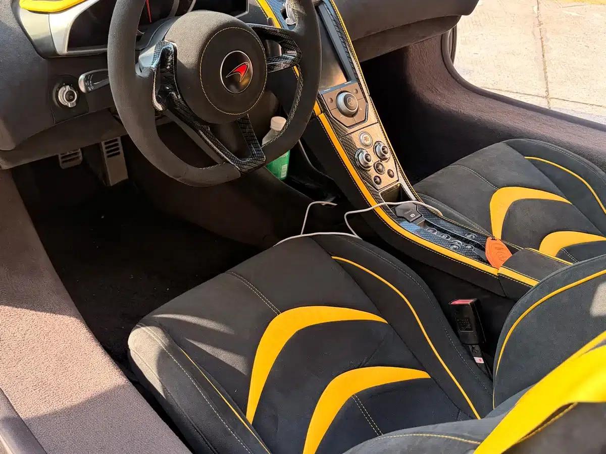 McLaren 12C 2013 3.8T Coupe — миниатюра 3
