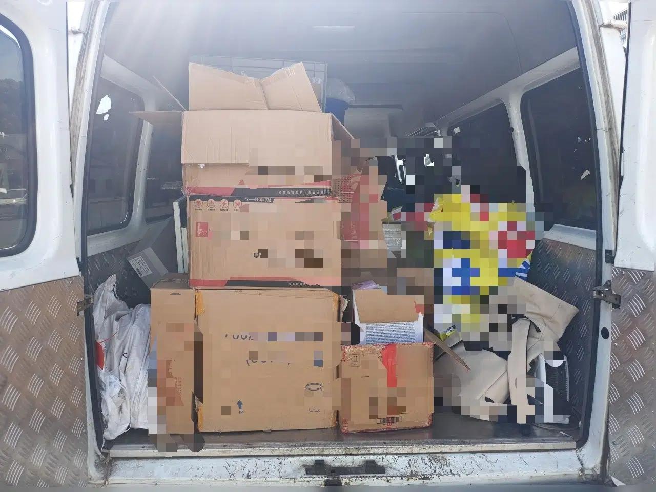 Ford Classic Transit 2013 2.8T Diesel Ice White Logistics Vehicle Long Wheelbase Mid-Roof Design – JX493ZLQ4 — миниатюра 20
